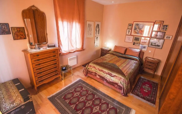 Villa Stone Flower Guest House