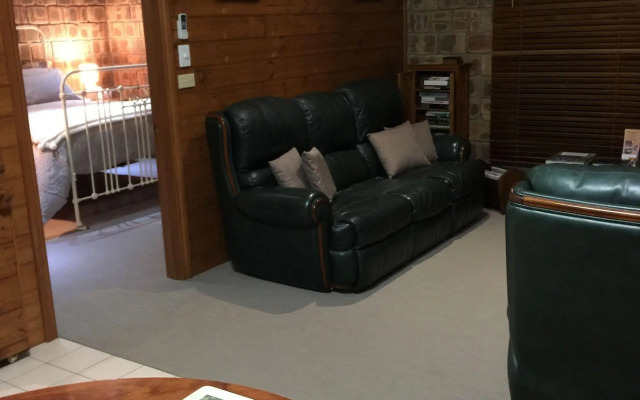 Farmhouse Flat Pet Friendly