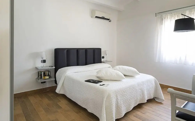 Villa in Agrigento With Private Pool