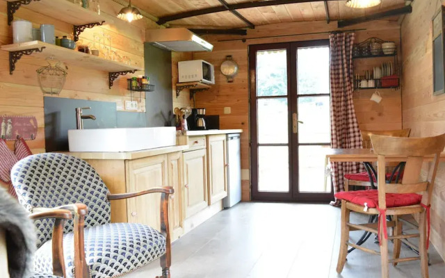 Cozy Mobile Home in Vresse-sur-semois With Terrace