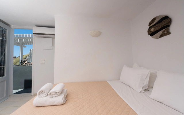 Iatis View Collection - Adults Only