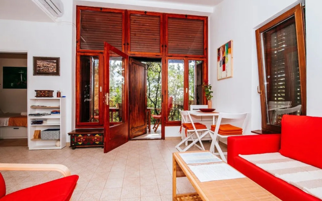 Holiday Home in Posedarje With Terrace