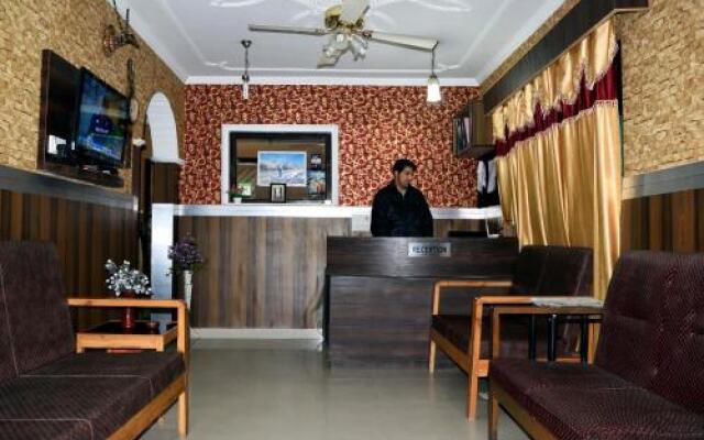 Hotel Kashmir Inn