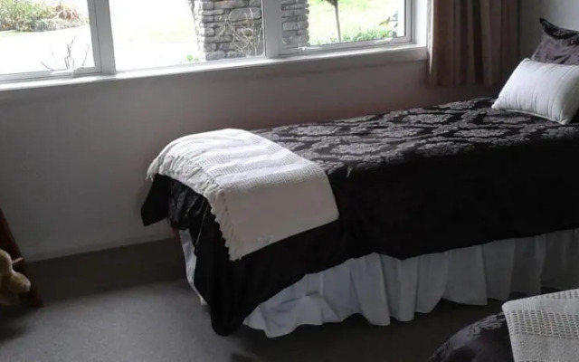 Fenworth Bed and Breakfast