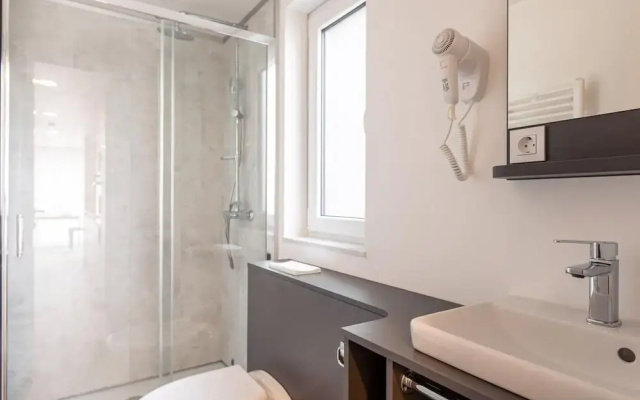 Chalet With Dishwasher, in the Area