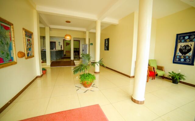 Lakefront Hotel Entebbe