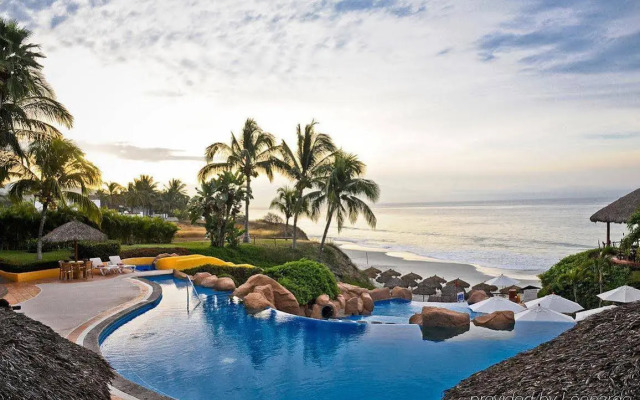 Rancho Banderas All Suite Resort Punta Mita