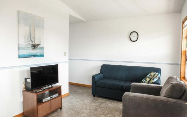 Peck's Housekeeping Cottages