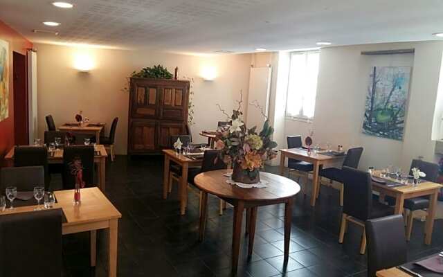 Le Relais De La Tour