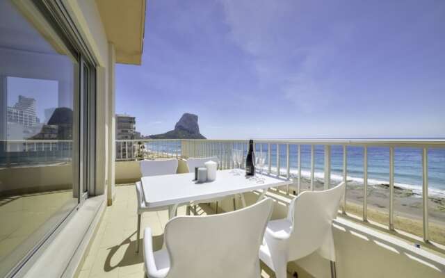 Apartment 4 Bedrooms With Wifi And Sea Views 105010