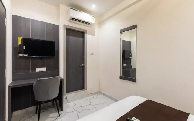 Hotel Artilla Borivali