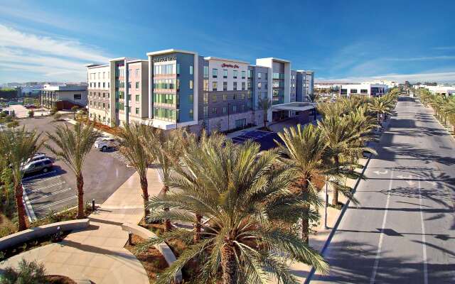 Hampton Inn Long Beach Airport