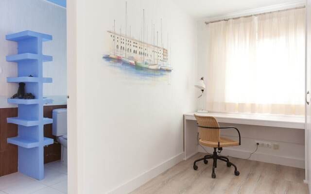 Lovely 1-bed Penthouse in Lesseps
