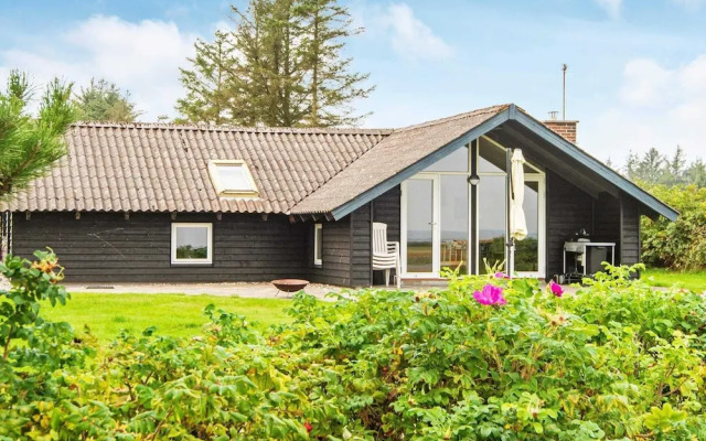 5 Person Holiday Home in Ulfborg