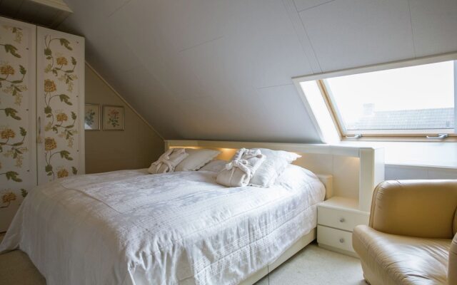 Boutique Apartment in Ritthem with Terrace