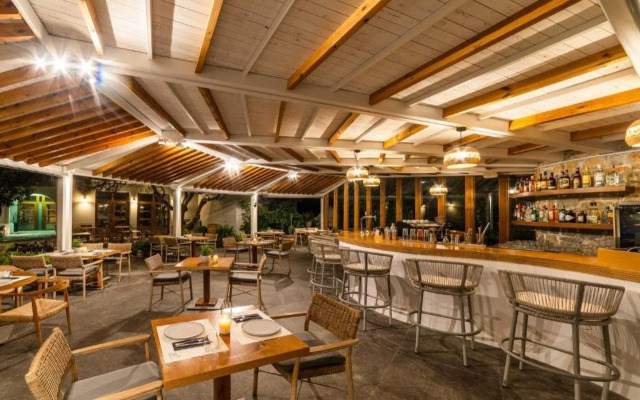 Skiathos Avaton Garden