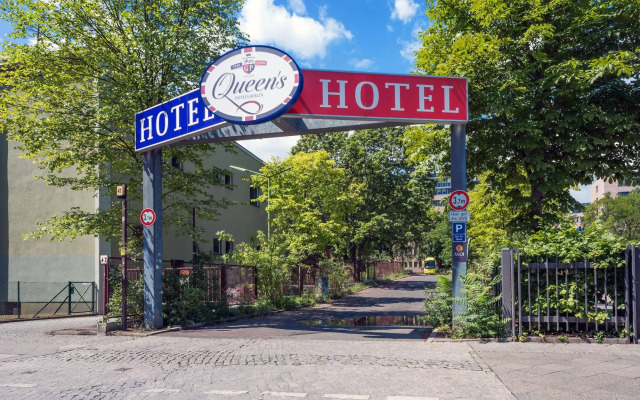 Hotel Queenspark