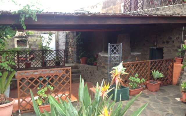 Dammusi Comfort Pantelleria Island