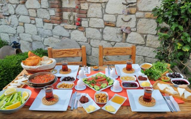 Cesme Elysium Hotel