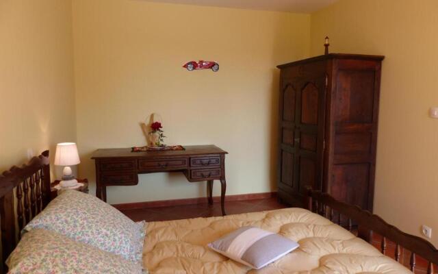 Gîte Arfeuilles, 5 pièces, 11 personnes - FR-1-489-280