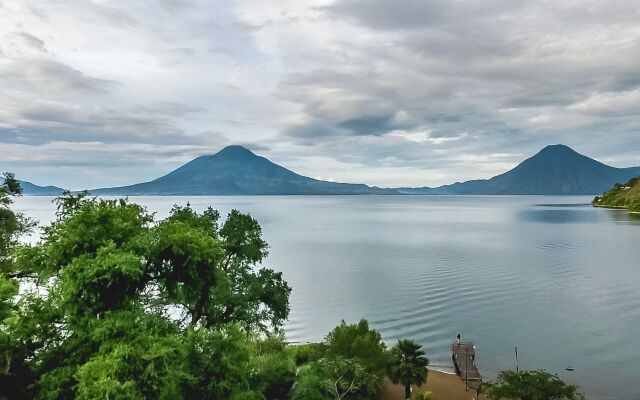 Hotel La Riviera de Atitlan