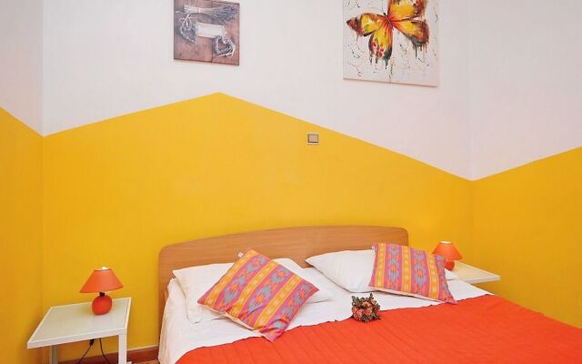 Apartment Green Corner