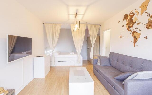 Studio spacieux à 15 min à pied de la Gare