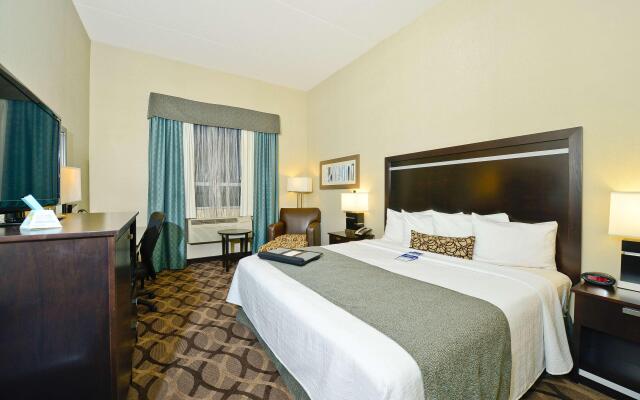 Best Western Plus Travel Hotel Toronto Airport