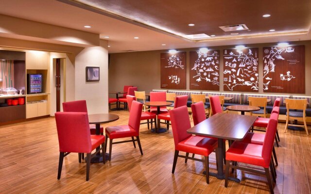 TownePlace Suites by Marriott Dickinson