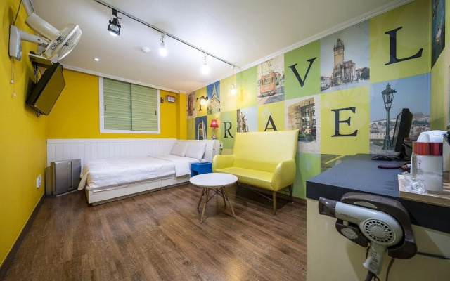 Cube Motel