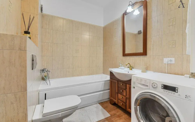 1BDR Apartment close to Unirii Square