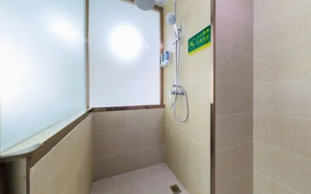 Long Ge Hotel