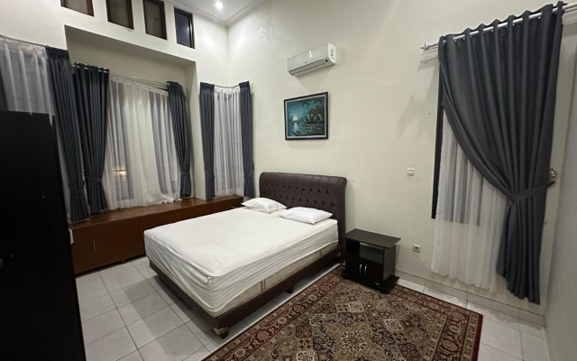 Eton Asia Kota Bunga Villas
