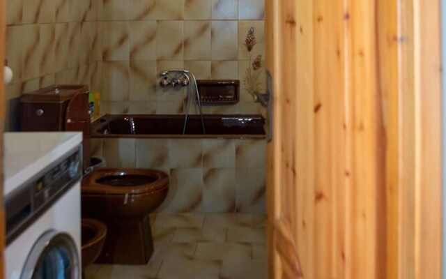 All Seasons Guest House