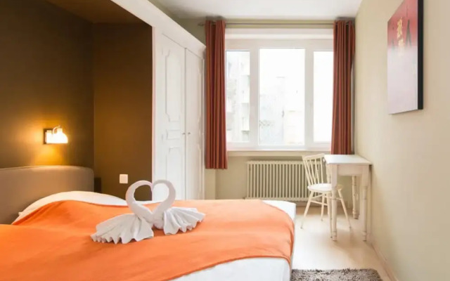 Apartment With Frontal sea View