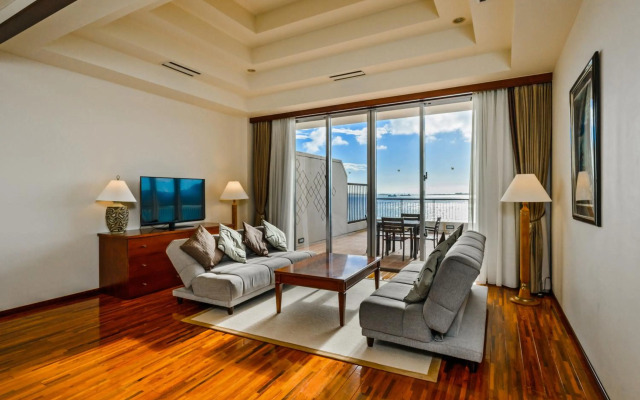 Kanucha Bay Hotels & Villas