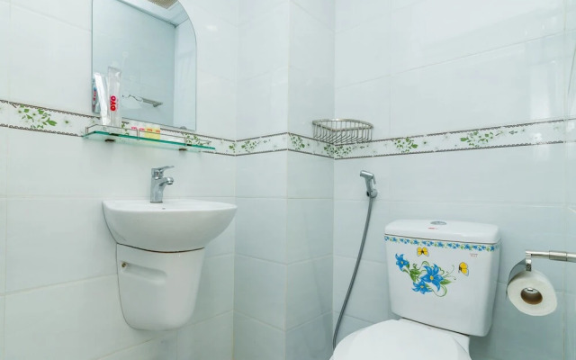 Quoc Vinh Hotel & Apartment