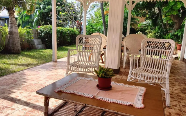 R Garden Pointe Aux Sables