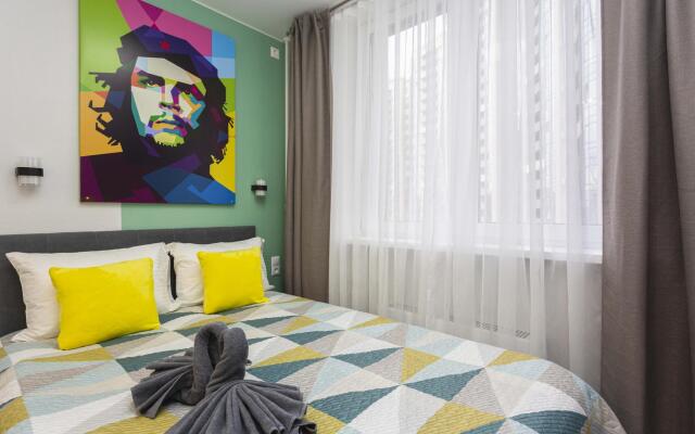 Home Like on Einstein Boulevard 4