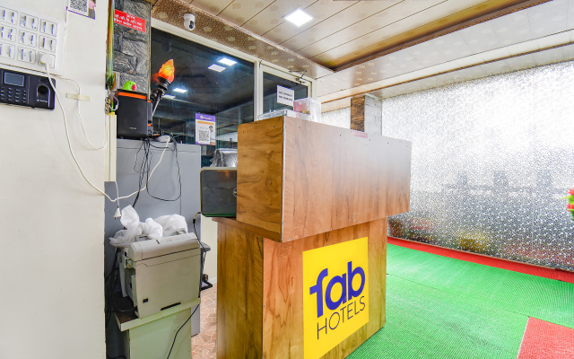 Fabexpress Vardhan Executive