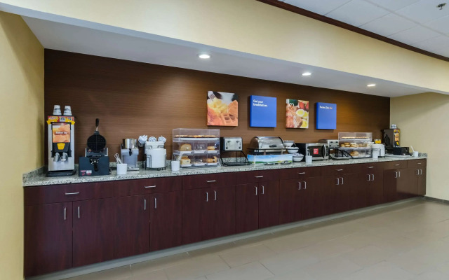 Comfort Inn Randolph - Boston