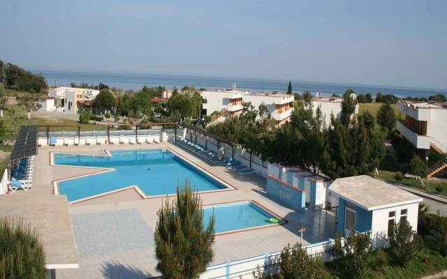 Kum Hotel