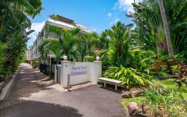 Latitude 16 Tropical Reef Holiday Aprts