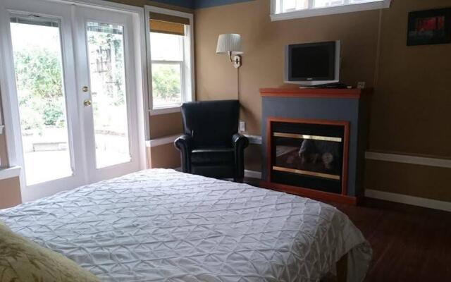Meadowbrook Suite