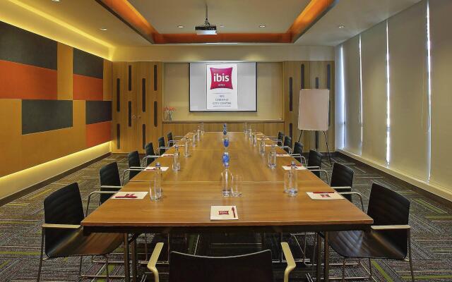 ibis Chennai City Centre Hotel