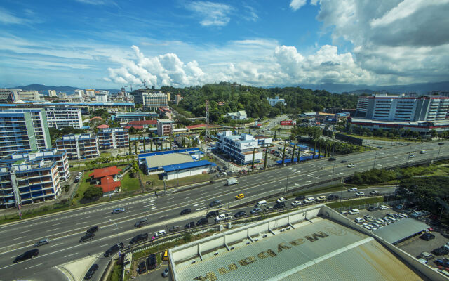 Borneo Vista Suites Hotel