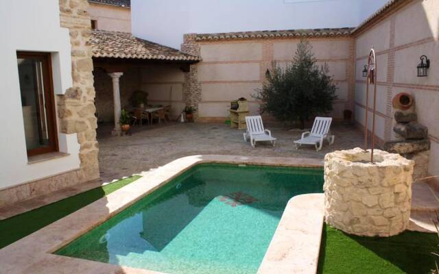 House with 5 Bedrooms in Almagro, with Shared Pool, Balcony And Wifi