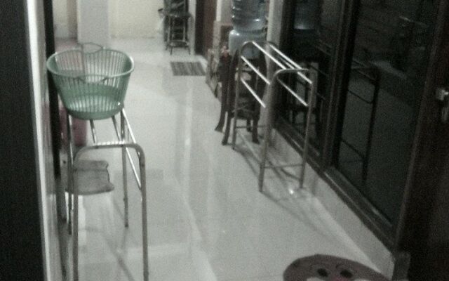 Family Guest House Barata Jaya 48