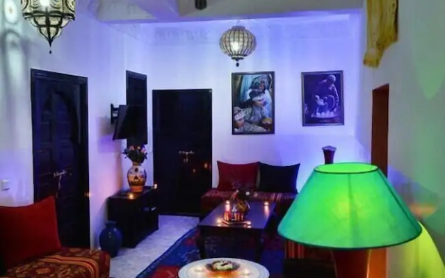 Riad Sardinas & Chili