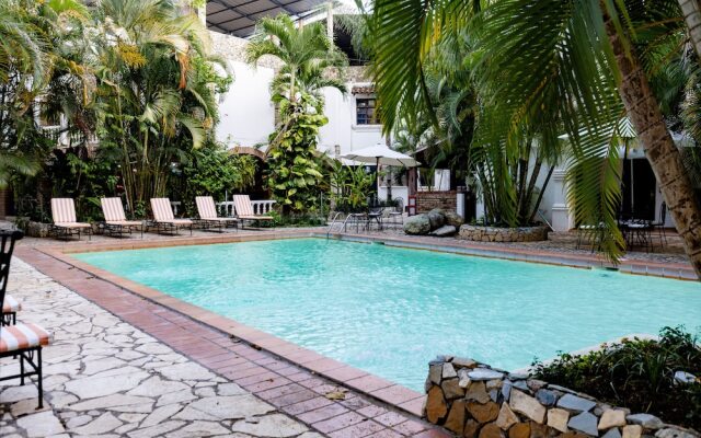 Hotel Ciudad Blanca